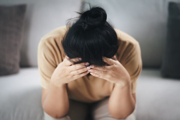 Depresyonla Evden Savaş: Online Psikiyatri Desteği Nasıl Alınır?